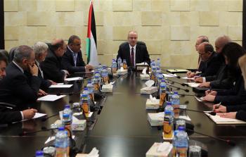 ( 995) مليون دولار تتحصل  السلطة من غزة سنويا