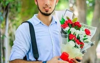 صورة للصحفي المتوفى أنس رجب 