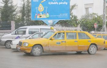 موقف لحافلات الأجرة بغزة (أرشيف)