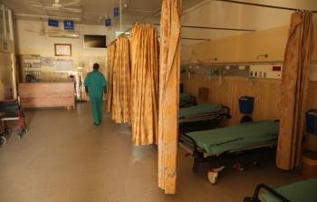 جانب من توقف مستشفى بيت حانون عن العمل (أ ف ب)