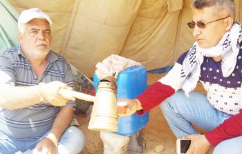 الحاج صدقي محمد شيخ العيد يشارك في خيمة العودة شرق رفح 