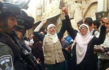 مقدسيات في مواجهة اعتداءات الاحتلال 