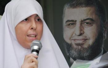 خيرت الشاطر وابنته عائشة (أرشيف)