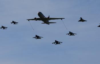 الطائرة من صنع روسي 