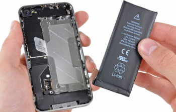 استبدال 11 مليون بطارية لهواتف آيفون