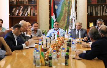 خلال لقاء التسلم والاستلام 