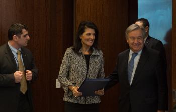 الأمين العام للأمم المتحدة انطونيو جوتيريس (يمين) (أ ف ب)