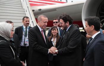 أردوغان بعد وصوله الأرجنتين