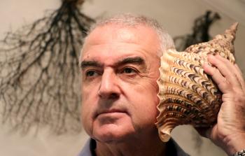 تركي يجمع 12 ألف صدفة بحرية (الاناضول)