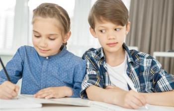 التواصل الدائم والصدق يجعلان أصعب الأمور يمكن معالجتها