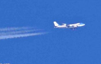 الصورة التي التقطها أحد الهواة لطيارة ترامب