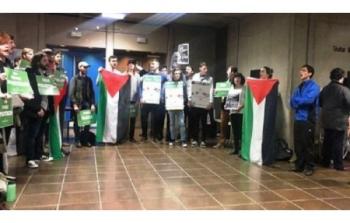 الطلبة الذين ساهموا في الغاء كلمة السفير الإسرائيلي