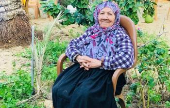 الحاجة آمنة مهدي