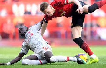 رغم التعادل، استعاد ليفربول صدارة ترتيب الدوري الإنجليزي