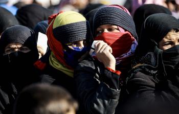 نازحتان عراقيتان من الموصل (أ ف ب)