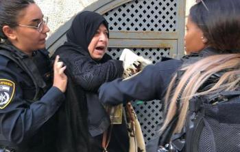 اعتداء الاحتلال على مرابطات مبعدات عن ال