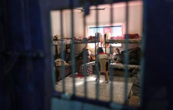 ازدياد أعداد السجناء على ذمم مالية بغزة (أ ف ب)