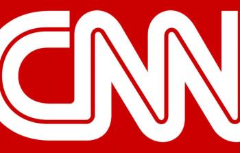 المحلل اتهم الاحتلال بقييد حركة المدنيين بالضفة وغزة