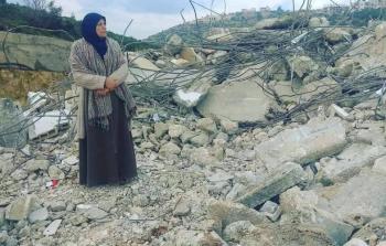 50 ألية عسكرية ترافقها ثلاثة جرافات اقتحمت البلدة وهدمت المنزل