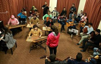 المبادرة تهدف لتعليم الشباب الفنون والموسيقا