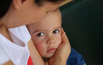  الحماية الزائدة هي أسلوب من أساليب المعاملة الوالدية