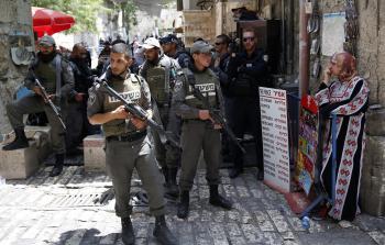 انتشار مكثف لشرطة الاحتلال في القدس (أ ف ب)