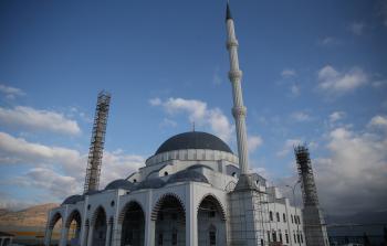 المسجد الجديد في أدرنه التركية (الأناضول)