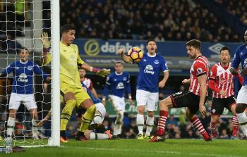 ليفربول يرفع رصيده إلى 44 نقطة في المركز الثاني (أ ف ب)