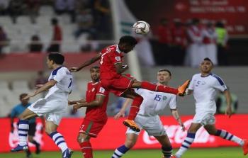 كوبر يقود أوزباكستان لإسقاط عمان في كأس امم آسيا