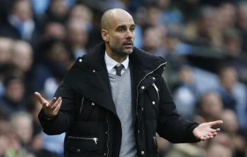 يتصدر مانشستر سيتي جدول ترتيب البريميرليج برصيد 32 نقطة