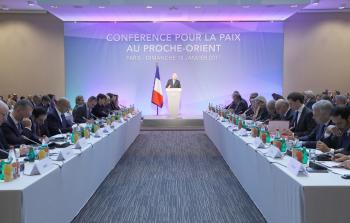 جانب من أعمال المؤتمر في العاصمة الفرنسية باريس (أ ف ب)