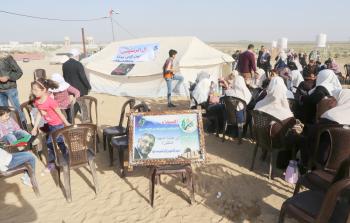 خيمة العودة الخاصة بعائلة الرنتيسي على الحدود الشرقية للقطاع (تصوير / محمود أبو حصيرة)