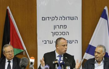 تصرفات السلطة تجعل (إسرائيل) تحتفل بهذا الإنجاز