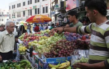 عملية التصدير والاستيراد من وإلى قطاع غزة مستمرة