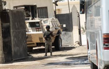 أحد أفراد الجيش المصري (أ ف ب)