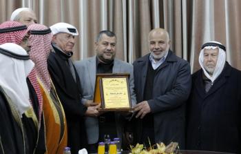 أبو نعيم خلال لقاءه بوفد رجال الاصلاح