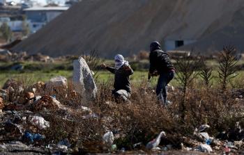 مواجهات بين قوات الاحتلال وفلسطينيين  (أ ف ب)