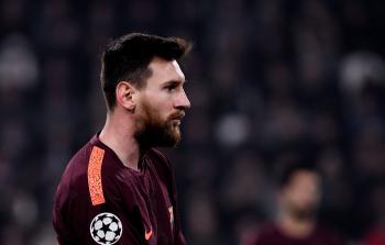 ميسي خلال مباراة برشلونة أمس (أ ف ب)