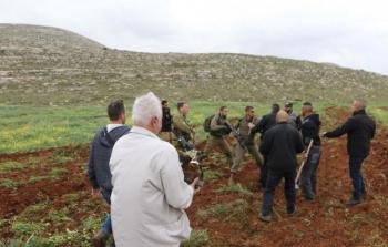  الاحتلال يضع قيودا على المزارعين في هذه الفترة