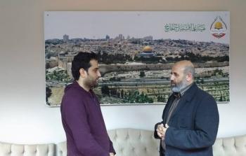 الزميل محمد القوقا أثناء اللقاء