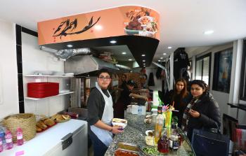 جانب من المطعم (الأناضول)