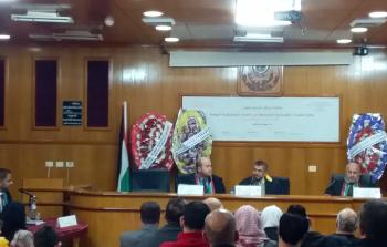 جانب من مناقشة رسالة الماجستيرفي الجامعة الإسلامية بغزة