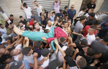 جانب من تشييع جثمان الشهيد محمد أبو غنام في القدس المحتلة - أمس
