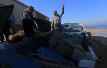 موقع القصف في دير البلح / تصوير