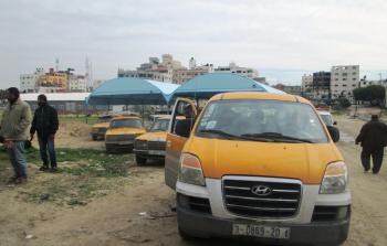 صورة أرشيفية لموقف السيارات قرب مفترق السرايا 