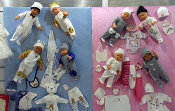 جانب من ملابس الأطفال التركية (الأناضول)