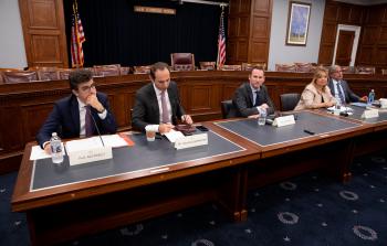 جانب من حلقة نقاشية تناولت العلاقات التركية الأمريكية في واشنطن