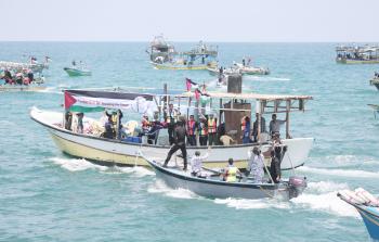 انطلاق سفينة الحرية من ميناء غزة (تصوير/ رمضان الأغا)