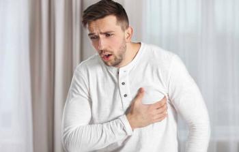 يصاب 1.2% من الذكور به في العقد الخامس من العمر فما فوق