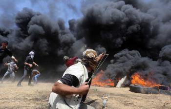 جانب من المواجهات في مخيم العودة في خان يونس على الحدود الشرقية لقطاع غزة - تصوير / ياسر فتحي